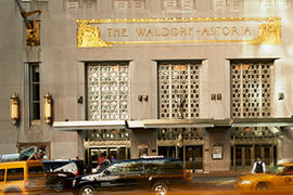 waldorf-astoria-nyc-entrance