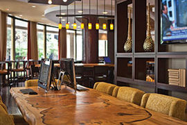 Marriott Crystal City communal table