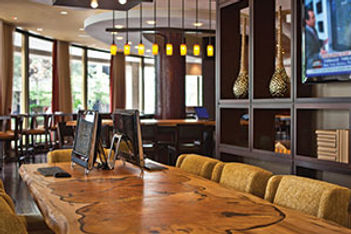 Marriott Crystal City communal table