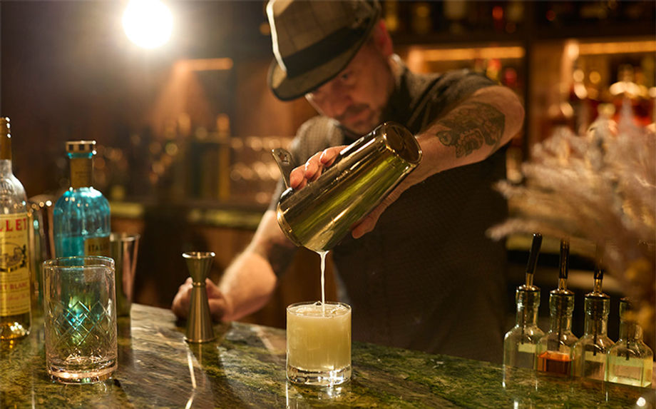 Hotel Alpenrock Breckenridge speakeasy