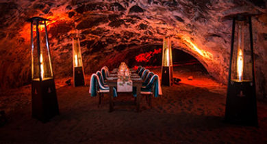 pronghorn-resort-cave-dinner