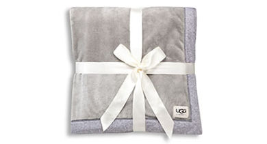 rymax-incentive-gift-ugg-blanket