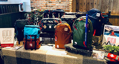 wet-paint-group-topo-gifting-bar