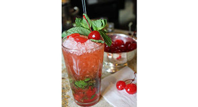 cherry-cocktail-willard-intercontinental