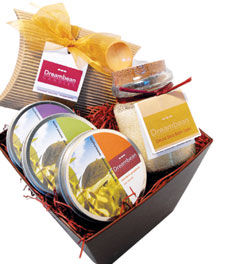 aromatic candles and bath products