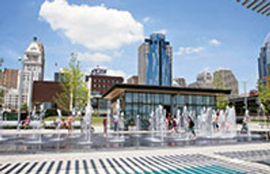 Cincinnati has wooed journalists to
give the city some positive publicity.
