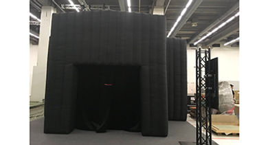 c2-international-dark-room