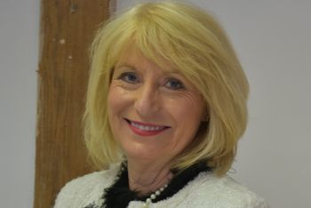 Anita Lowe