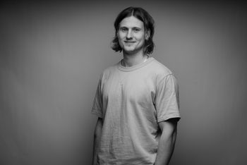 Elliot Durrant, The Bulb 1