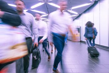 Tips to shoulder business travel costs