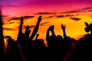 Recipe for successful summer parties