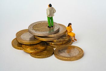 money sales bonus