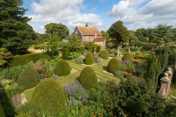 Chapel House and Gardens estate