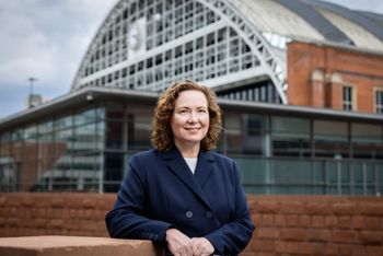 lori hoinkes manchester central