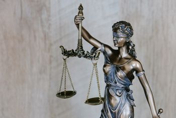law firm AEV
