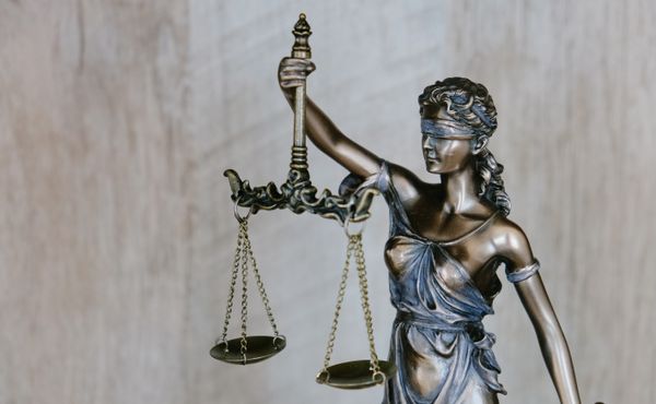 law firm AEV