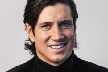 vernon kay