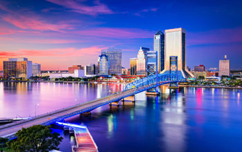 Jacksonville, Florida, USA Skyline. (photo via SeanPavonePhoto / iStock / Getty Images Plus)