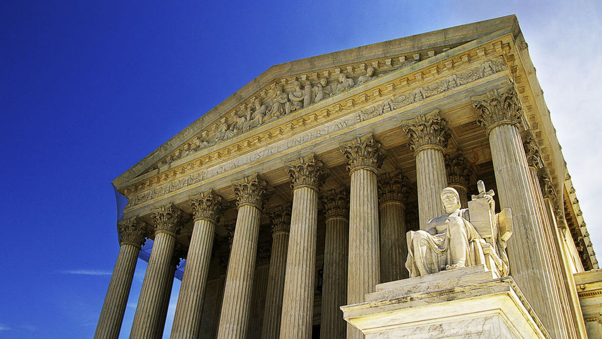 Tour guide licensing issue heads to Supreme Court TravelPulse