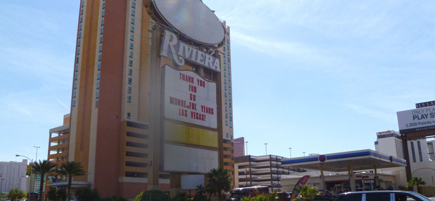 WATCH: Riviera Hotel and Casino Makes a Dramatic Vegas Exit