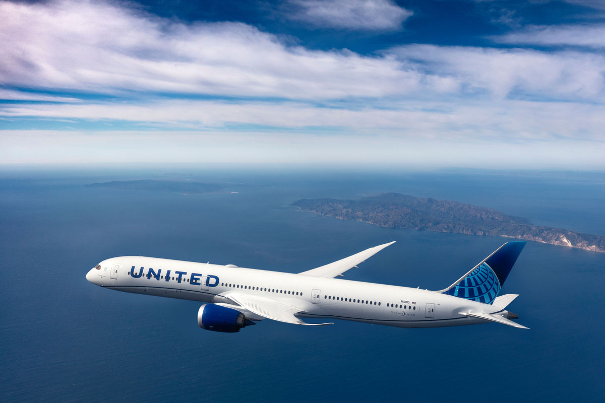 United Airlines Provides Updates on Finances and Boeing Max Plan ...