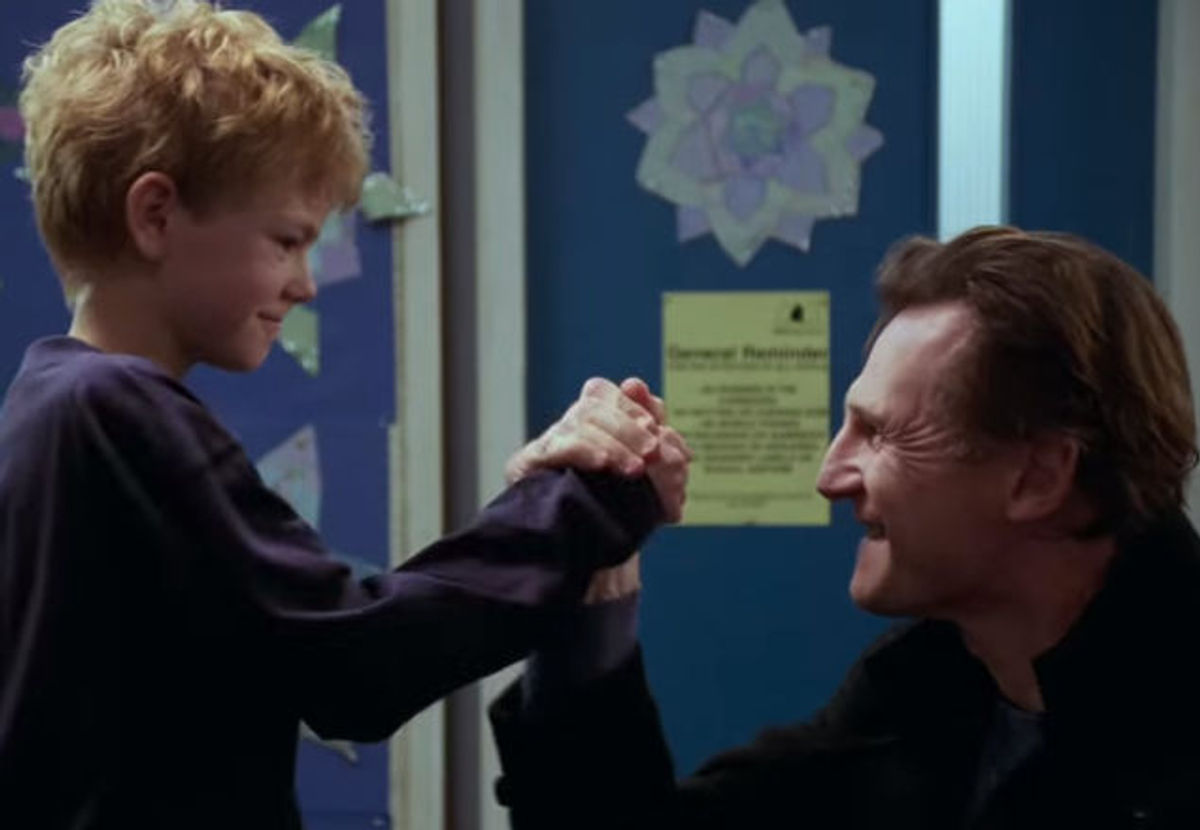 Holiday Classics: Love Actually Does Lead to Myriad Movie Locations ...
