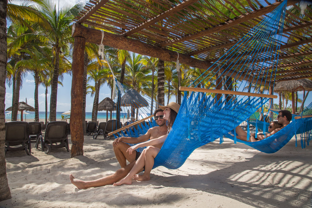 Indulge in an Unparalleled Adult-Only Getaway at Sandos Hotels in Playa del Carmen - Vimarsana News
