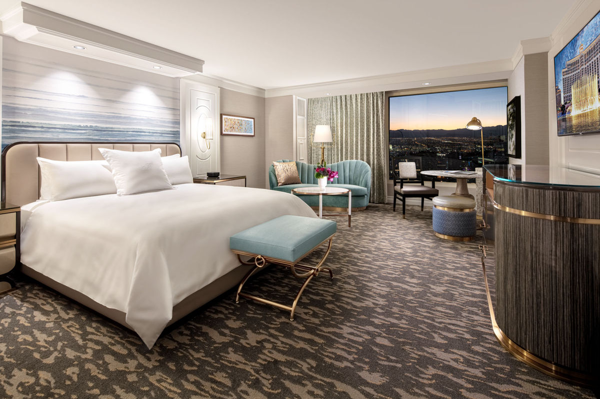 Bellagio to Renovate Hotel Rooms, Eyeing Las Vegas Recovery in 2021
