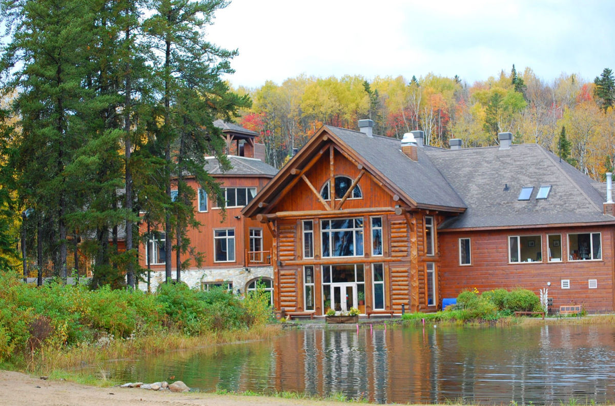 L Auberge du Lac Taureau c l bre 20 ans TravelPulse Quebec