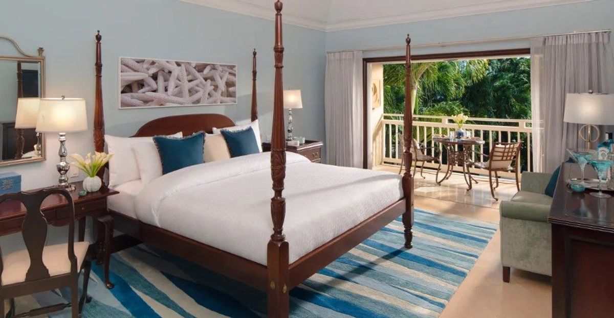Caribbean Honeymoon Grande Luxe Poolside Room - Vimarsana News
