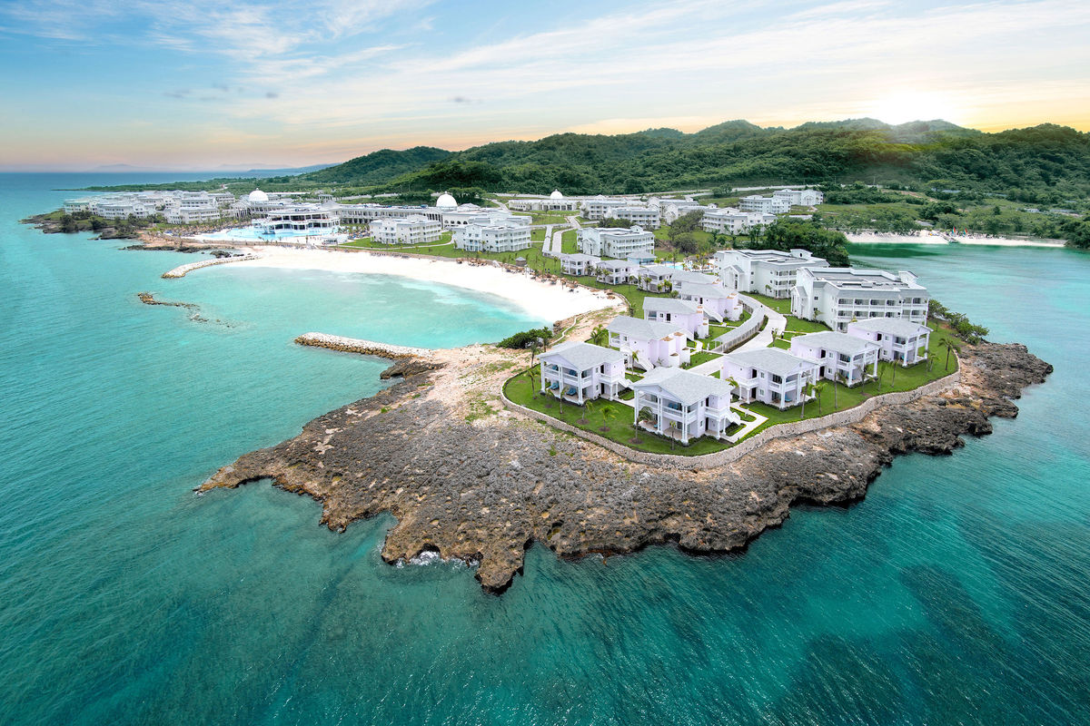 Grand Palladium Jamaica Resort & Spa Undertakes 27.5 Million