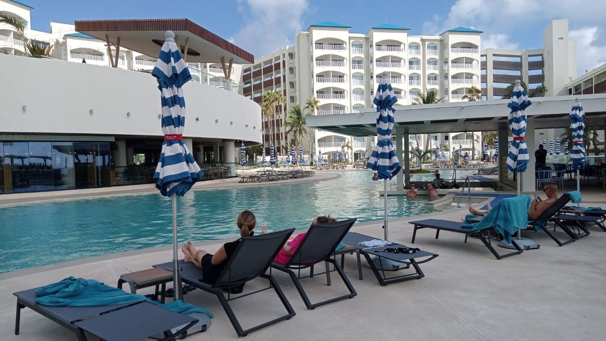 Hilton Cancun Mar Caribe All-Inclusive Resort Debuts in the Heart of the Hotel Zone