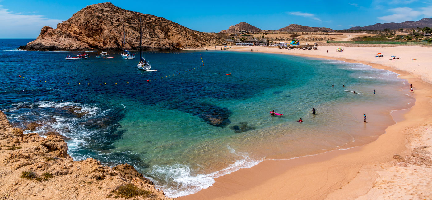 Image: Beautiful Santa Maria Beach in Los Cabos, Mexico. (photo via rand22 / iStock / Getty Images Plus)