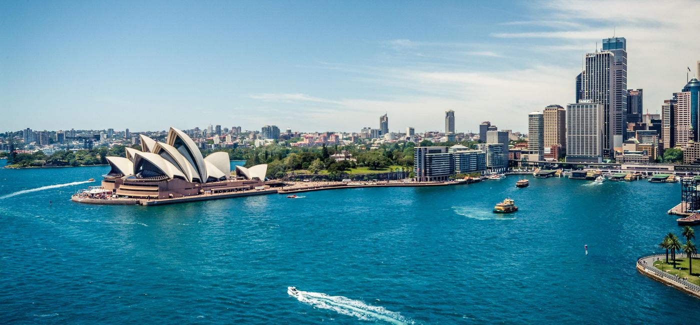 Photo: View of Sydney Harbour, Australia (photo via africanpix / iStock / Getty Images Plus)