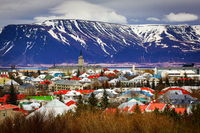 Reykjavik, Islands Hauptstadt (Foto über SuppalakKlabdee / iStock / Getty Images Plus)