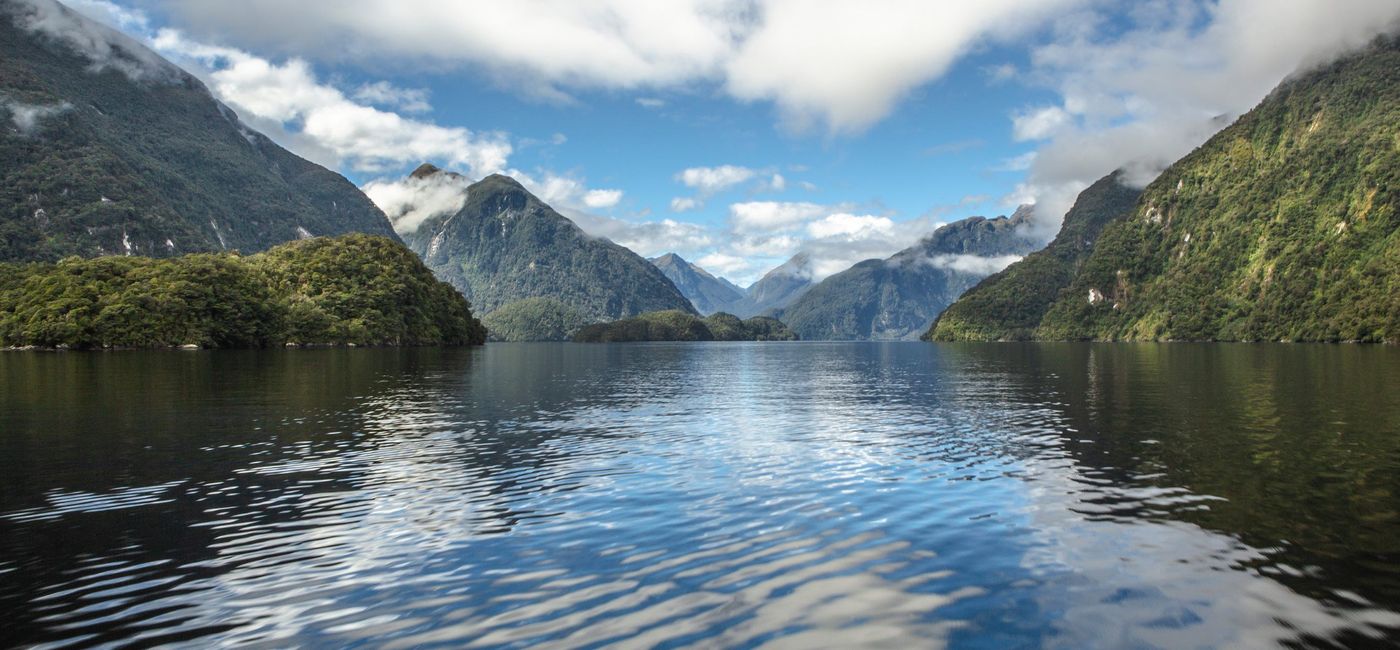 Image: Doubtful Sound, Fiordland, New Zealand. (photo courtesy of G Adventures) (Provided by GAdventures)
