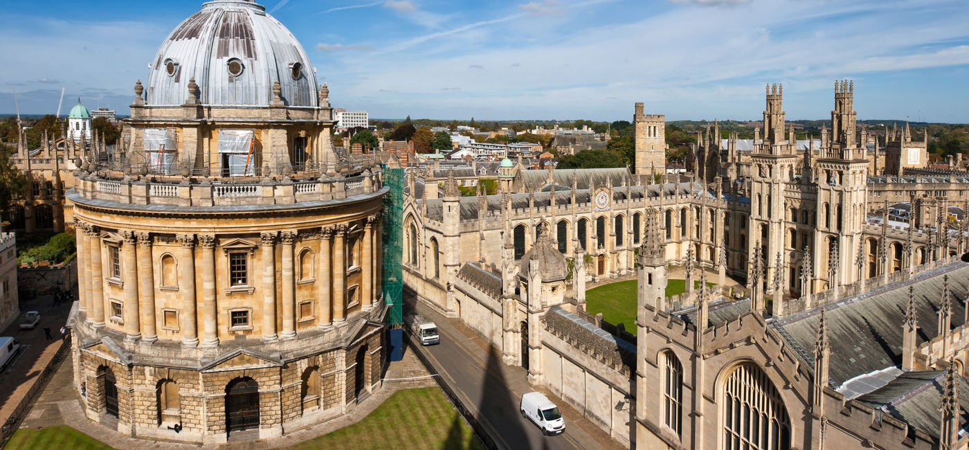 Image: Radcliffe Camera and All Souls College, Oxford University. Oxford, UK (Arsty / iStock / Getty Images Plus)