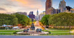 Beautiful philadelphia downtown skyline at sunset USA (f11photo / iStock / Getty Images Plus)