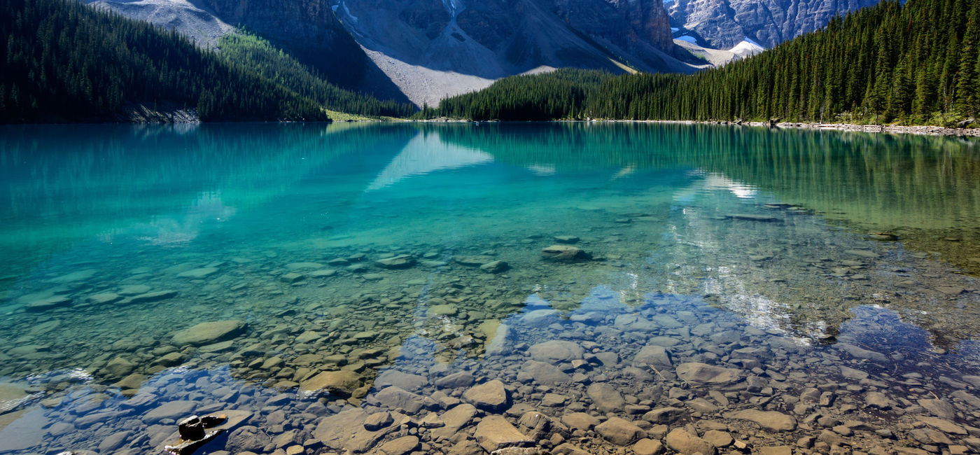 Image: The Moraine Lake in Banff National Park, Alberta, Canada on a mid-summer morning (photo via Vinay_Bavdekar/iStock/Getty Image Plus)