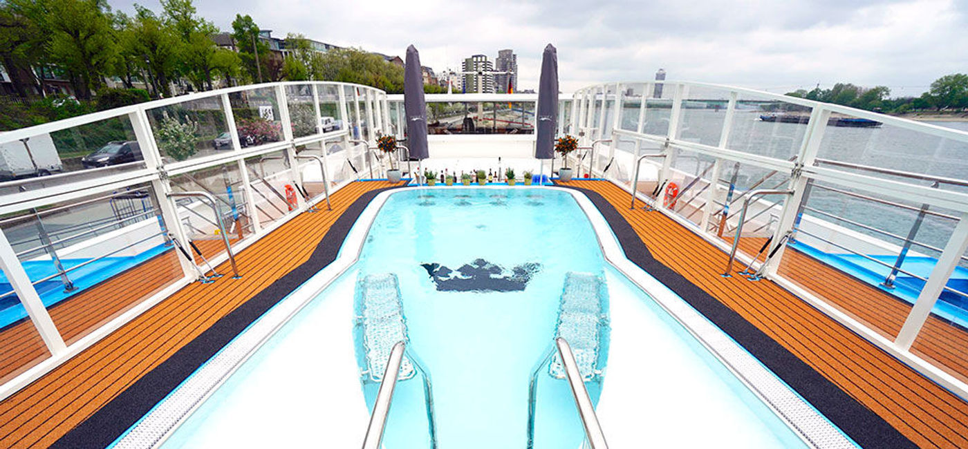 Image: PHOTO: The heated pool on AmaWaterways' AmaKristina. (photo by Jason Leppert)