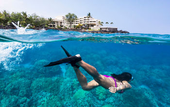Coastline of the Outrigger Kona Resort and Spa