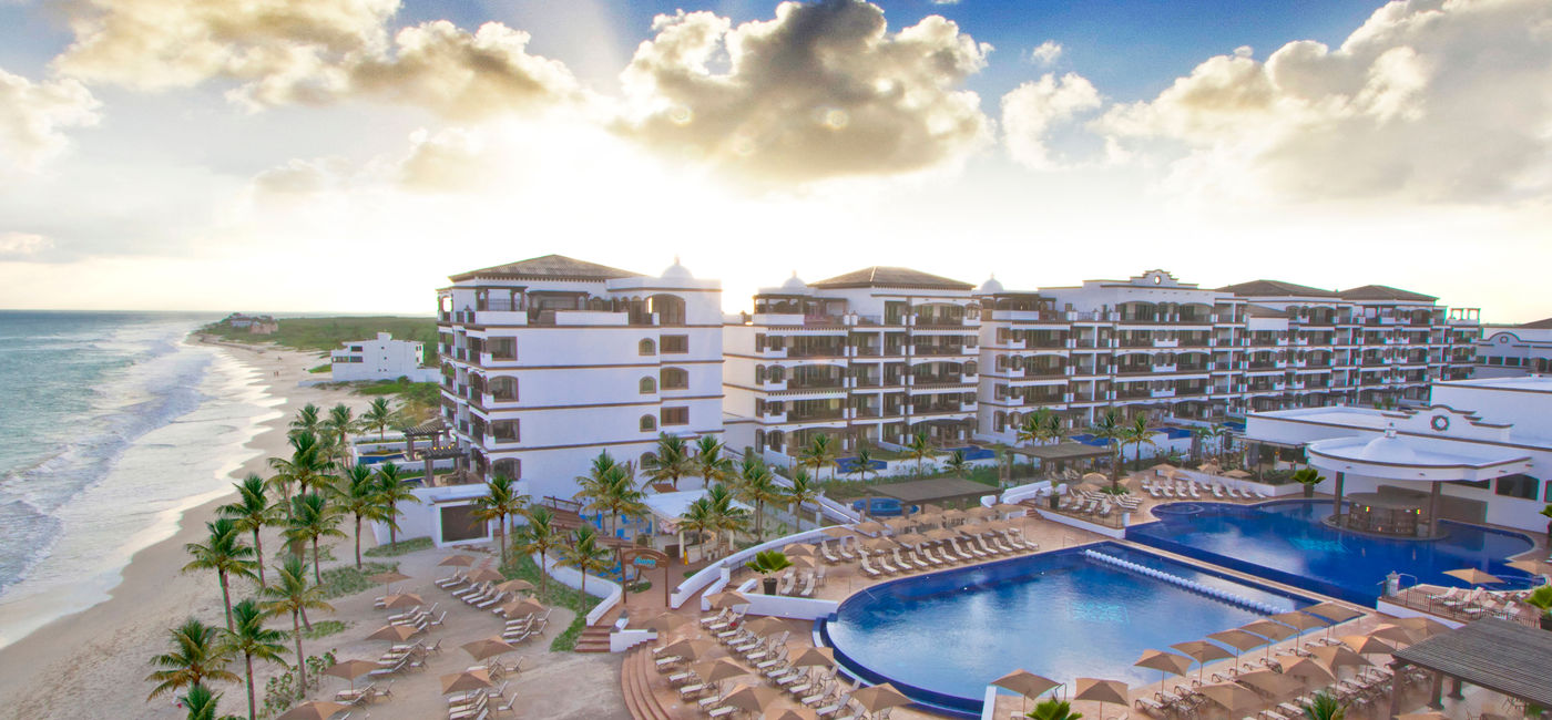 Image: Exterior of the new Grand Residences Riviera Cancun, a Registry Collection Hotel (photo via Wyndham Hotels & Resorts) ((photo via Wyndham Hotels & Resorts))