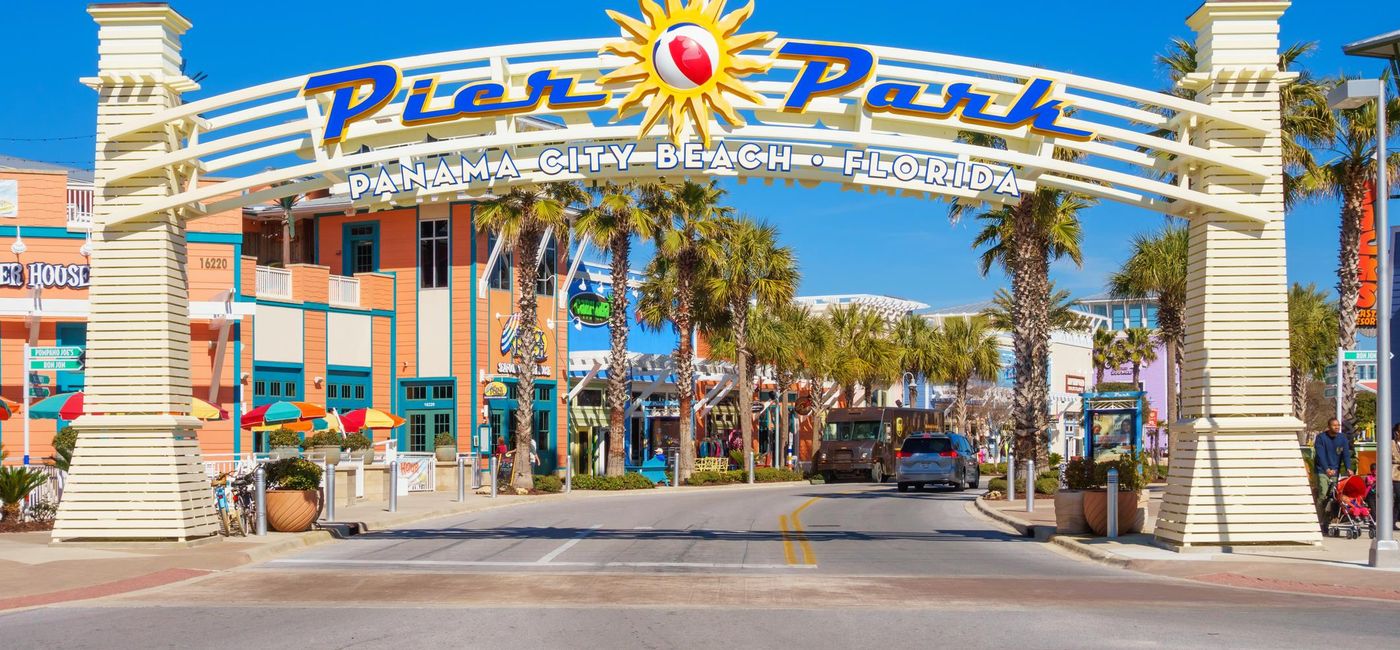 Photo: Pier Park shopping district in Panama City Beach, Florida. (photo via benedek/iStock Unreleased)