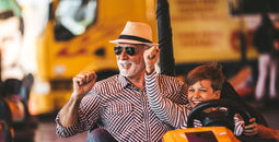 Multi-generational theme park travel
