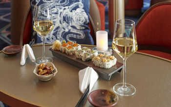 Seabourn Pursuit Sushi in the Club.