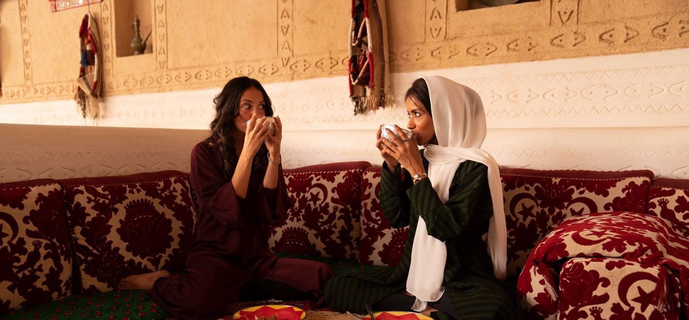 Image: Two women sip mint tea during a meal in Riyadh, Saui Arabia. (photo via Saudi Tourism Authority) ((photo via Saudi Tourism Authority))