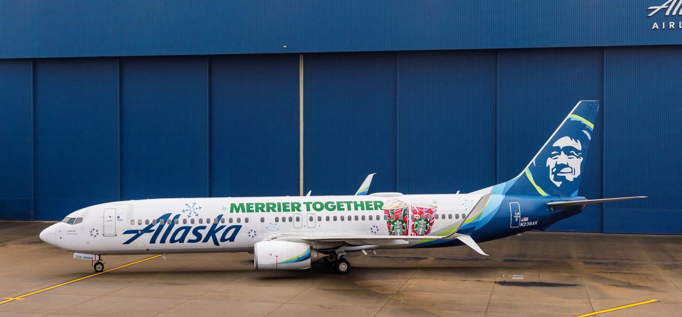 Image: Alaska Airlines is celebrating the holidays. (photo via Alaska Airlines Media)