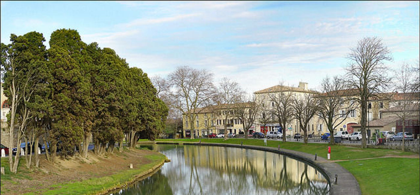 Image: PHOTO: The Canal du Midi in Carcassonne (Photo via Flickr/Jean-Pierre Dalbéra)