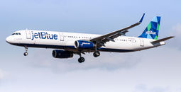 JetBlue Airbus A321-200 landing at JFK Airport
