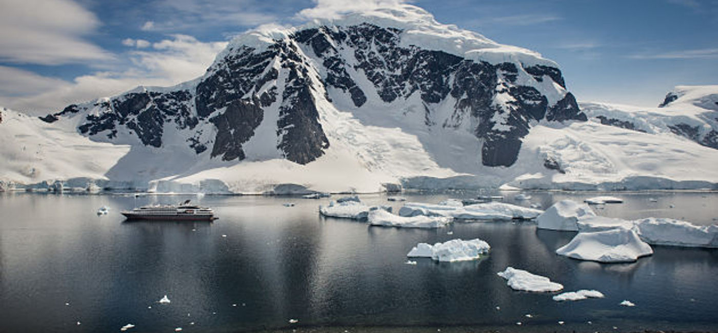 Image: PHOTO: Ponant's L'Austral cruise ship in an arctic environment. (photo courtesy of Ponant/Lorraine Turci)